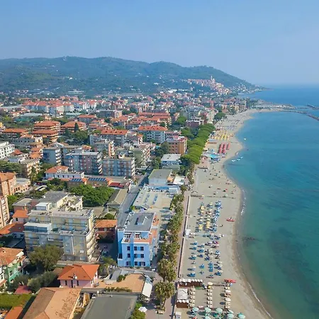 Appartement Adelasia 01 - Shared Pool And Parking - Happy Alassio