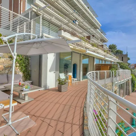 Adelasia 01 - Shared Pool And Parking - Happy